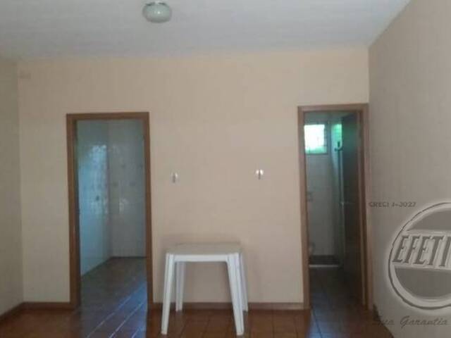 Casa para Venda em Centro - 11