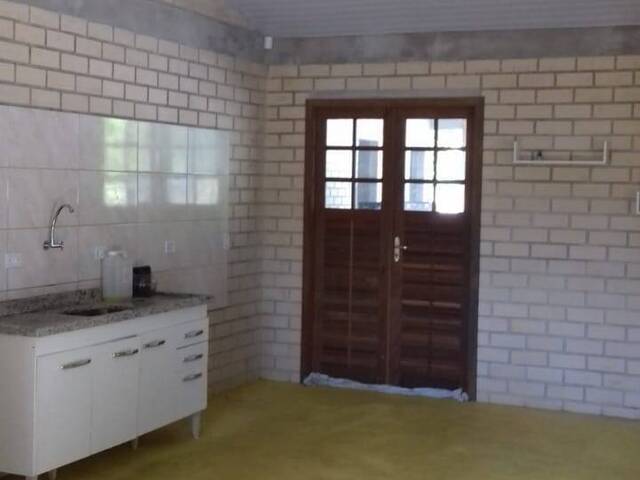 Casa para Venda em Nereidas - 35