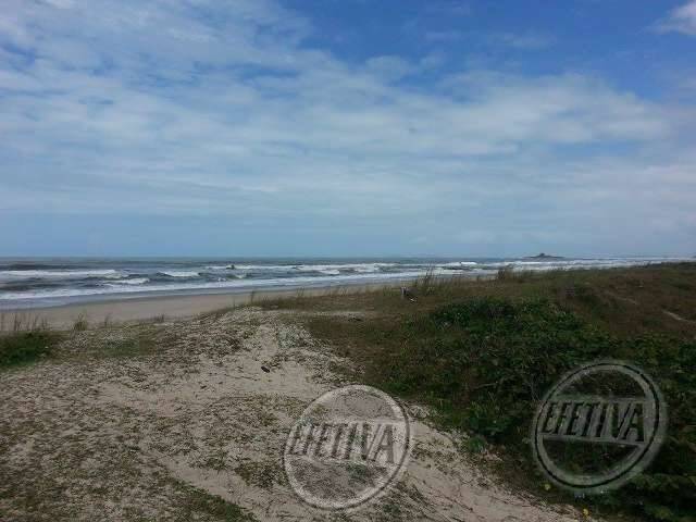 632S SOBRADOS NOVOS DUAS QUADRAS DA PRAIA COROADOS