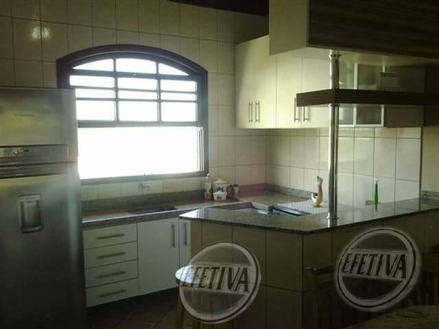 Casa para Venda em Coroados - 28