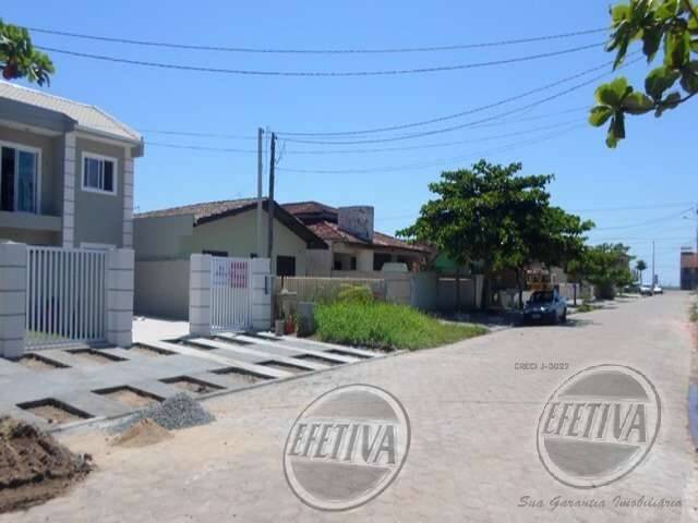 LUXUOSOS SOBRADOS DE ALTO PADRÃO