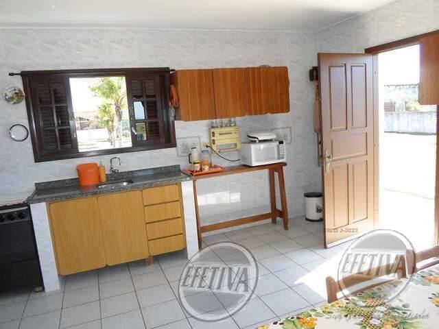 1357R SOBRADO TRIPLEX FRENTE AO MAR GUARATUBA COROADOS