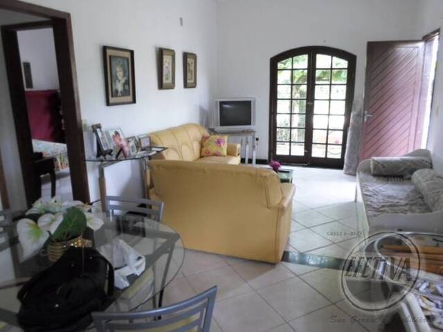 1636R CASA 150M² COHAPAR GUARATUBA