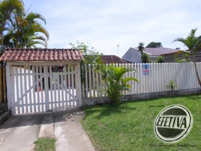 #1640R - Casa para Venda em Guaratuba - PR - 2