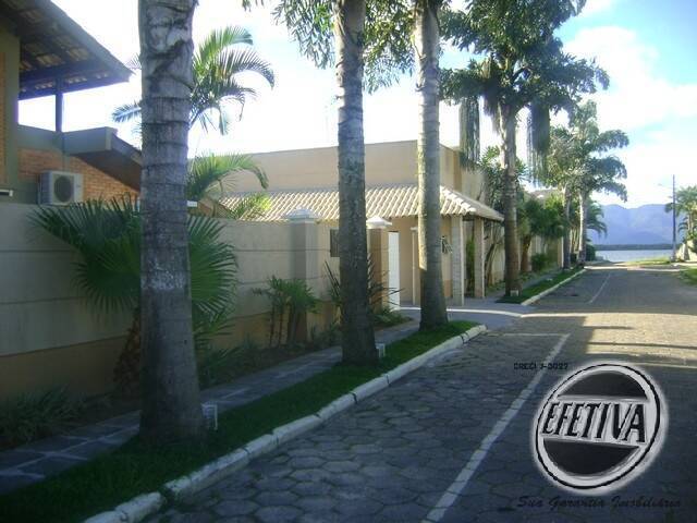 #585S - Sobrado para Venda em Guaratuba - PR - 1