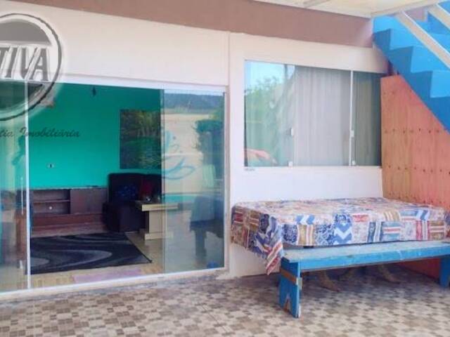 Sobrado para Venda em Figueira - 16