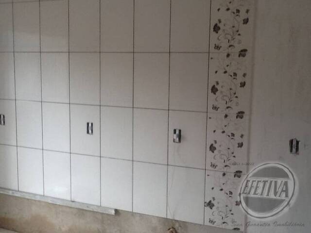 1668R CASA GEMINADA NEREIDAS GUARATUBA