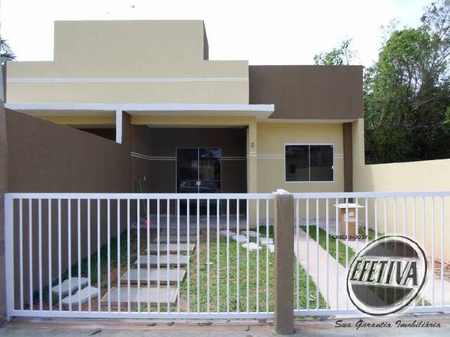 #1668R - Casa para Venda em Guaratuba - PR - 2