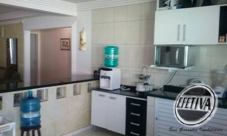 RESIDÊNCIA 218M² 