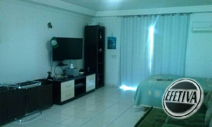 RESIDÊNCIA 218M² 
