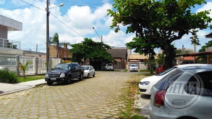 Sobrado para Venda em Matinhos - 43