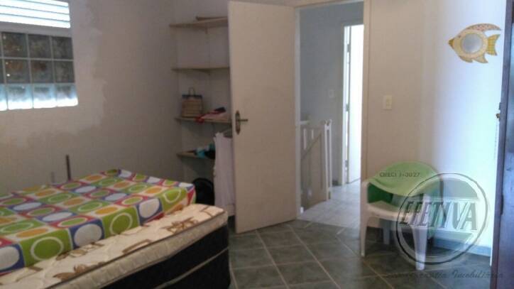 Sobrado para Venda em Matinhos - 16