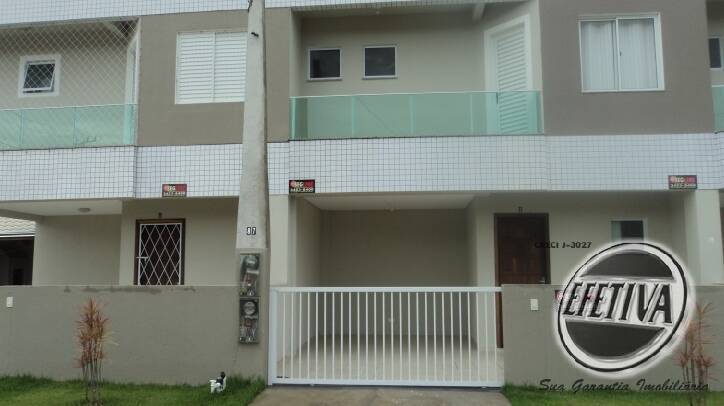Sobrado para Venda em Guaratuba - 1