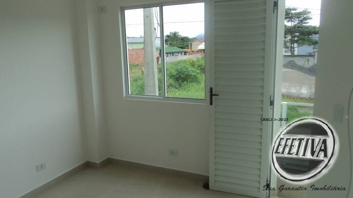 Sobrado para Venda em Guaratuba - 17