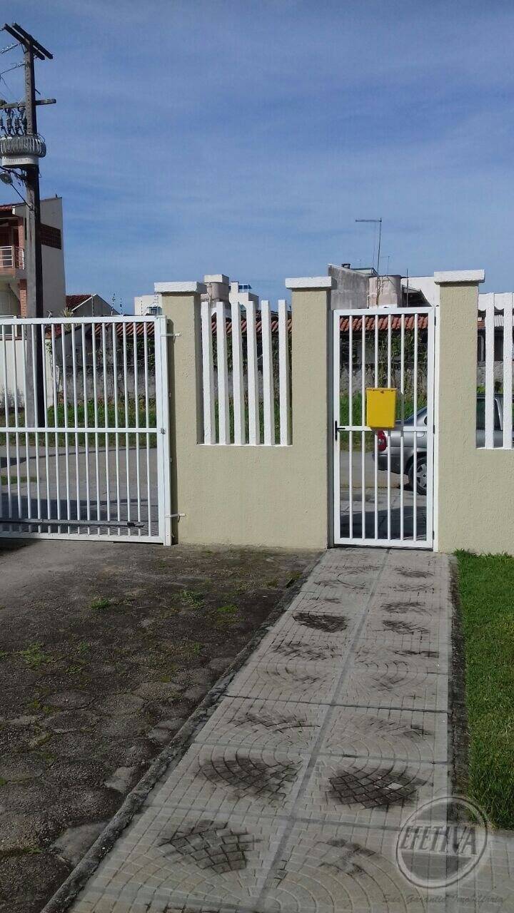 Sobrado para Venda em Guaratuba - 2