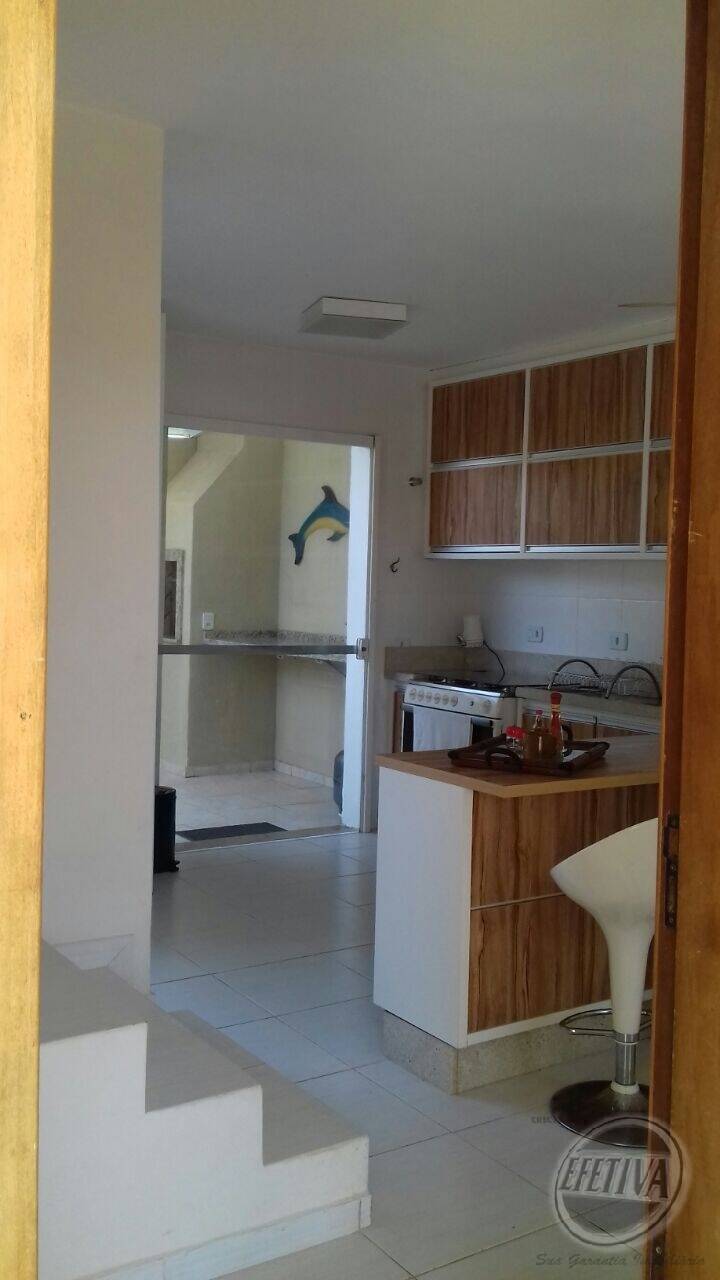 Sobrado para Venda em Guaratuba - 19