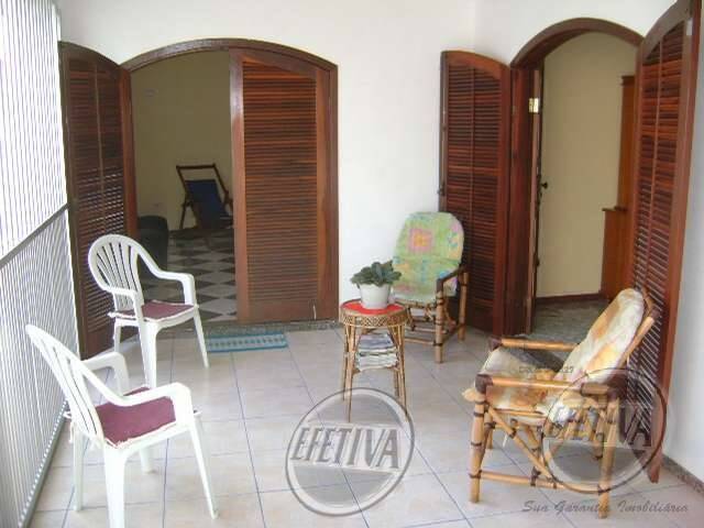 AMPLA RESIDÊNCIA TRIPLEX 