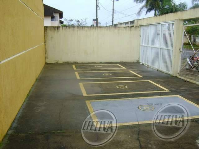 1316R CASA EM COND. EM GUARATUBA PRÓX. À PRAIA