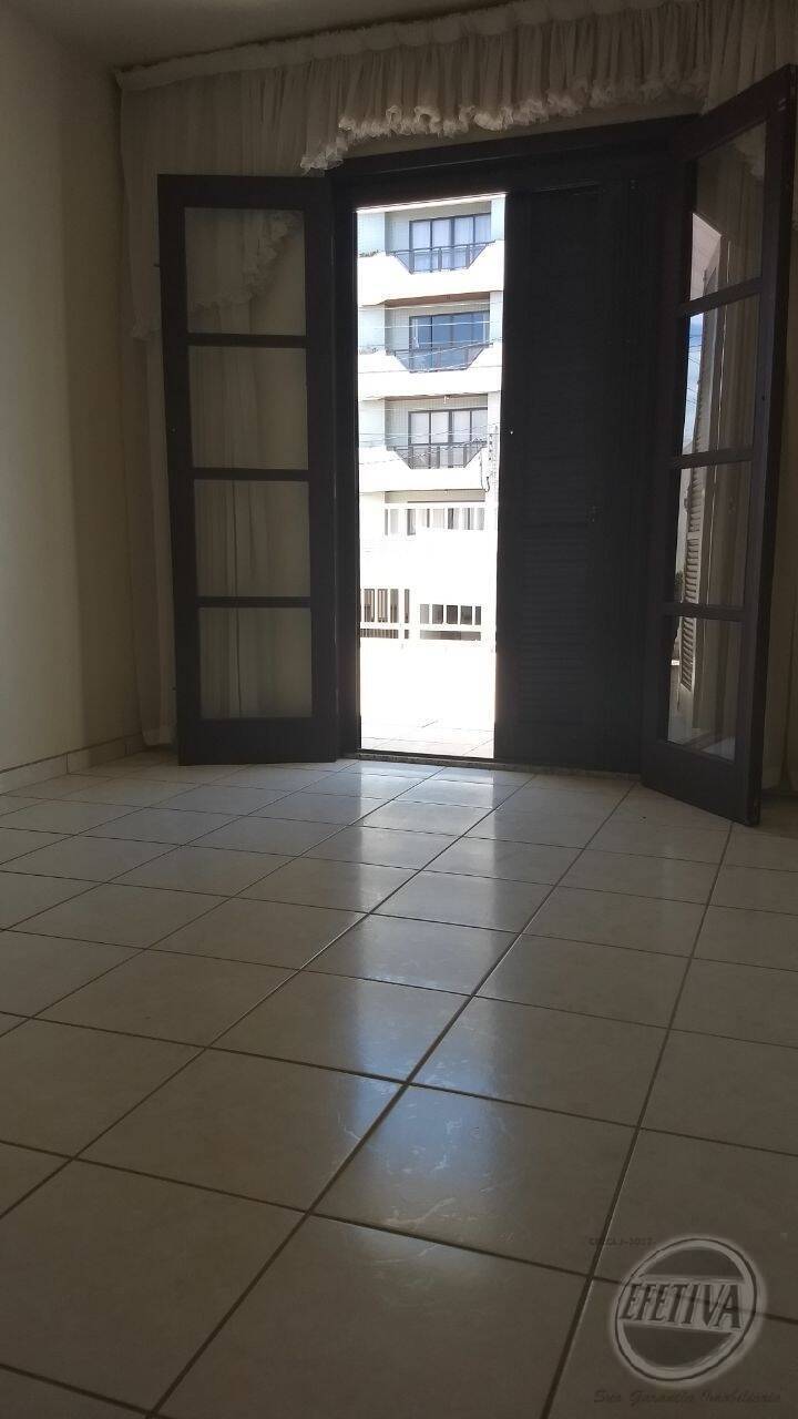Sobrado para Venda em Guaratuba - 18