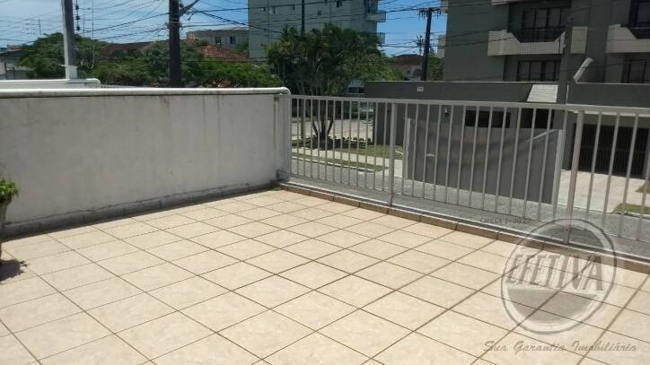 Sobrado para Venda em Guaratuba - 25