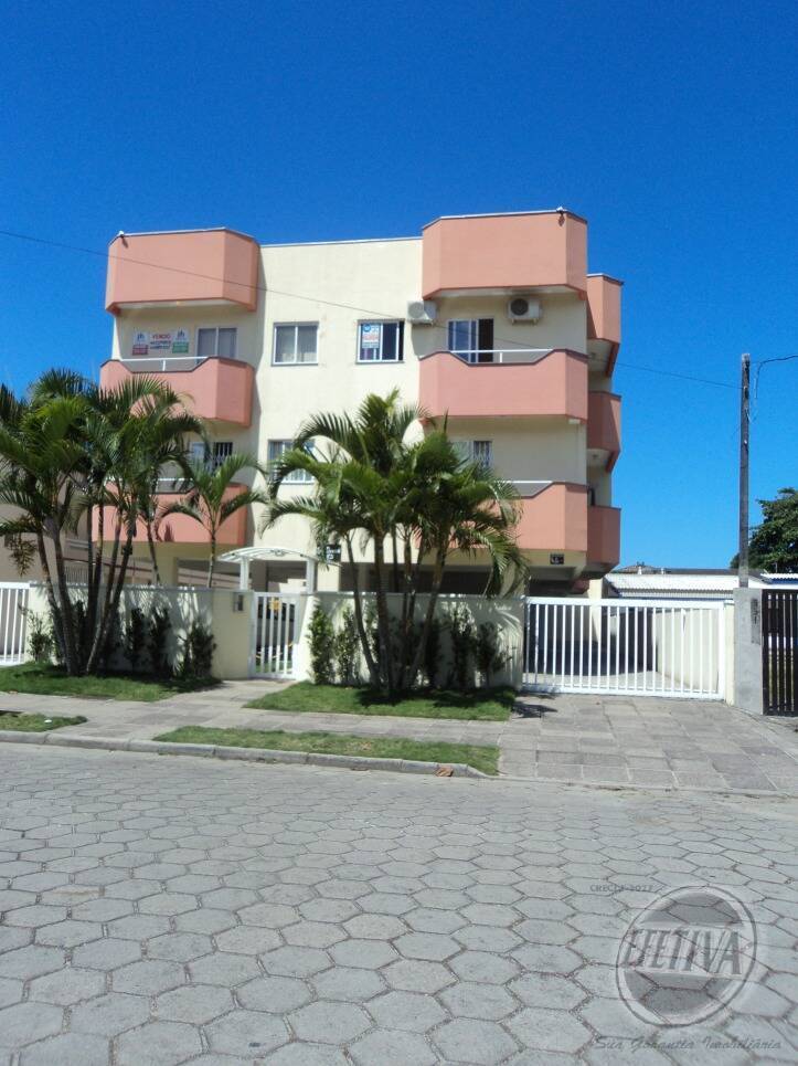 Apartamento para Venda em Guaratuba - 4