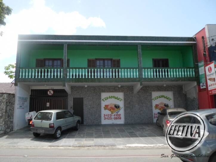 CASA COM COMÉRCIO EMBAIXO - CENTRO - PARANAGUÁ