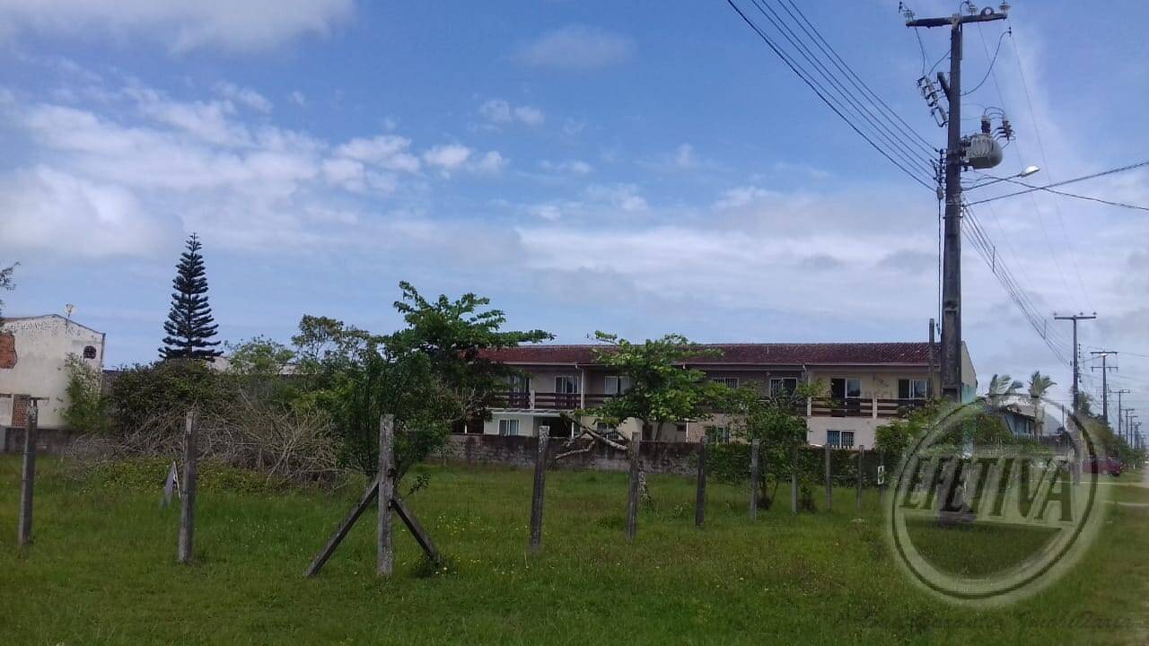Sobrado para Venda em Guaratuba - 28