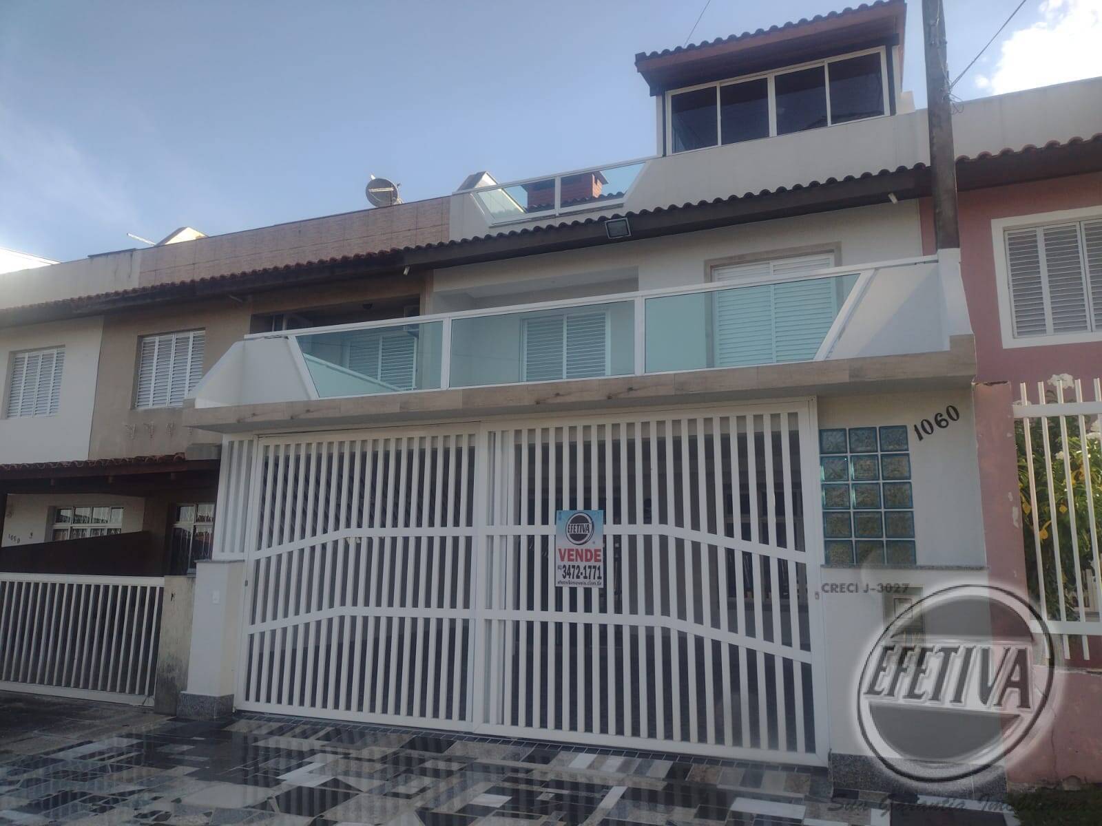 SOBRADO TIPO TRIPLEX 180M²  - CENTRO - GUARATUBA-PR