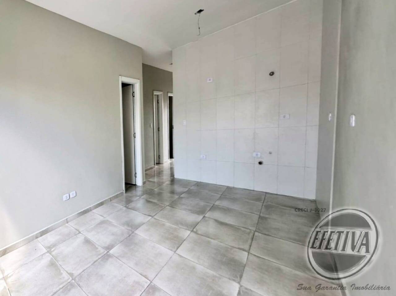 Casa à venda com 3 quartos, 55m² - Foto 11