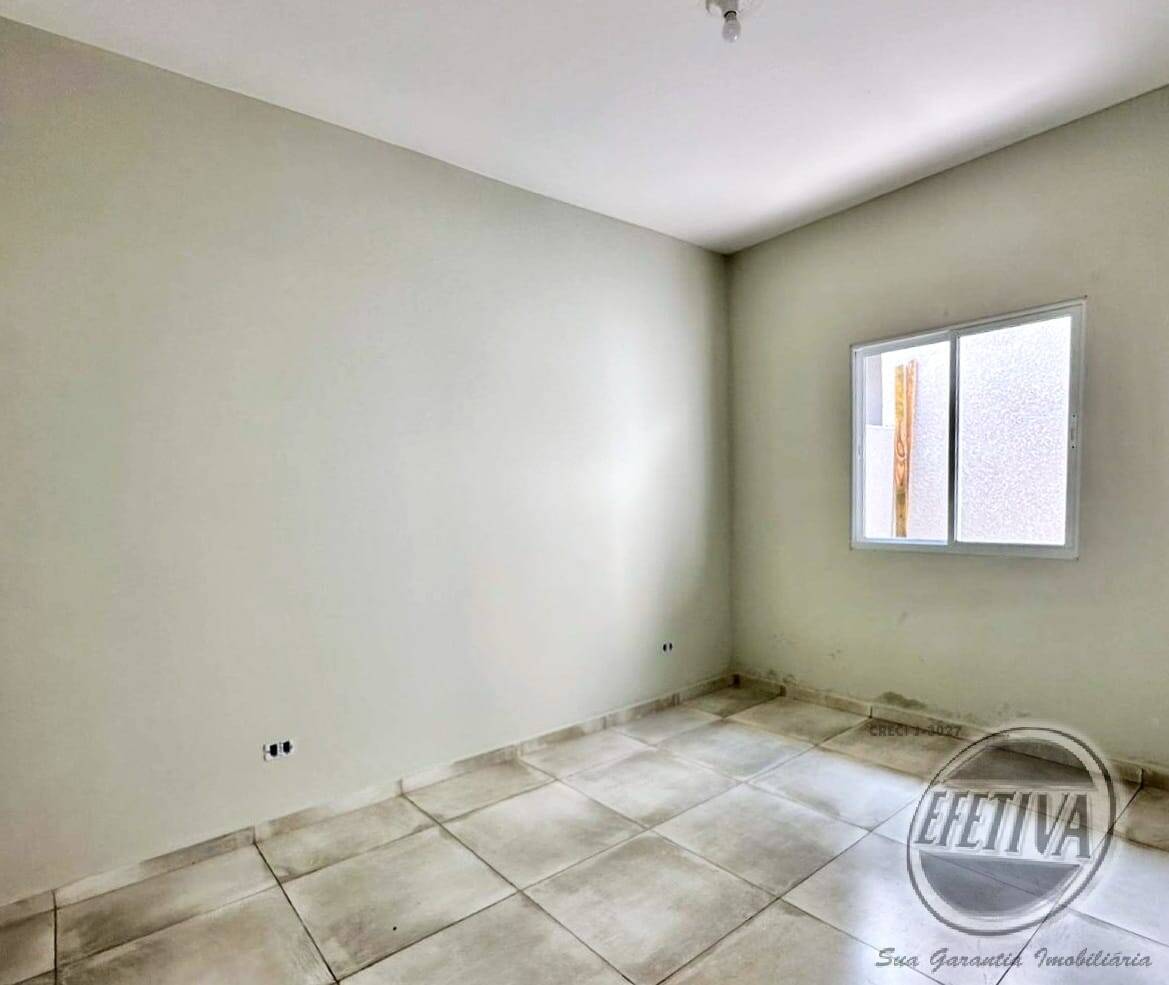 Casa à venda com 3 quartos, 55m² - Foto 13