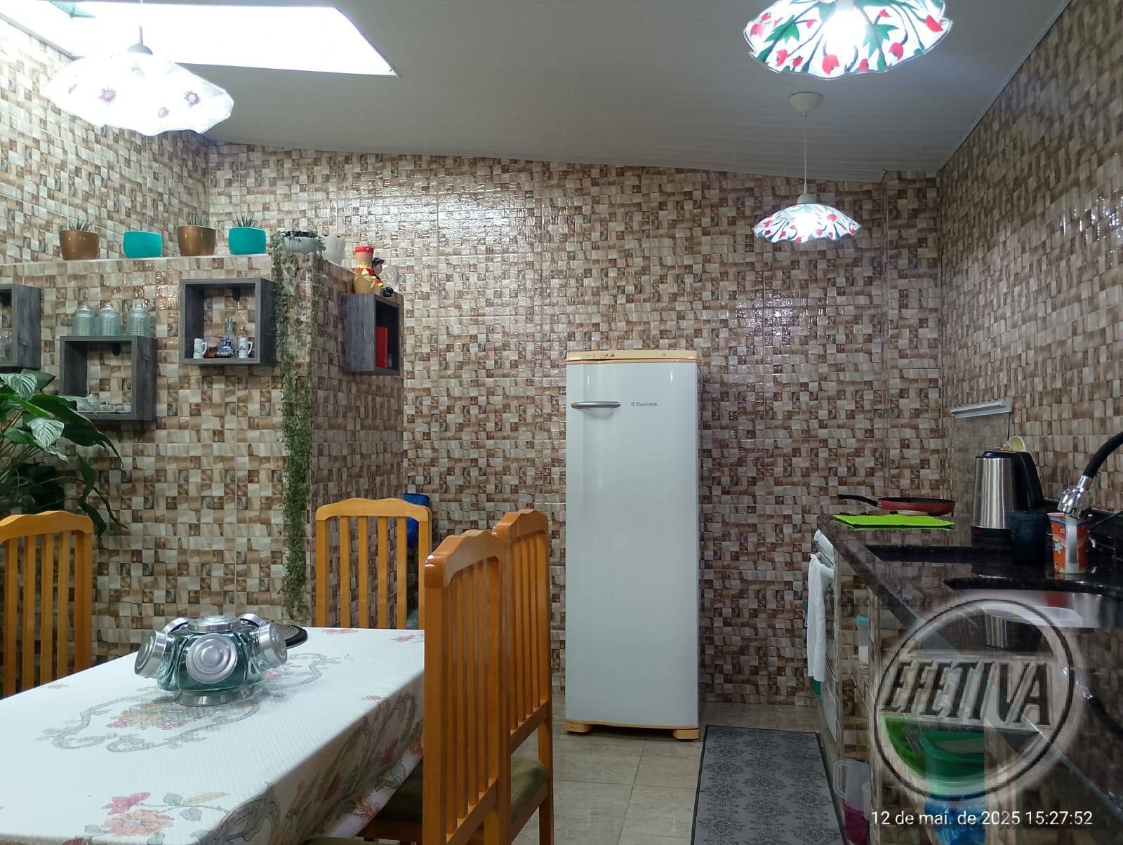 Casa à venda com 3 quartos, 220m² - Foto 25