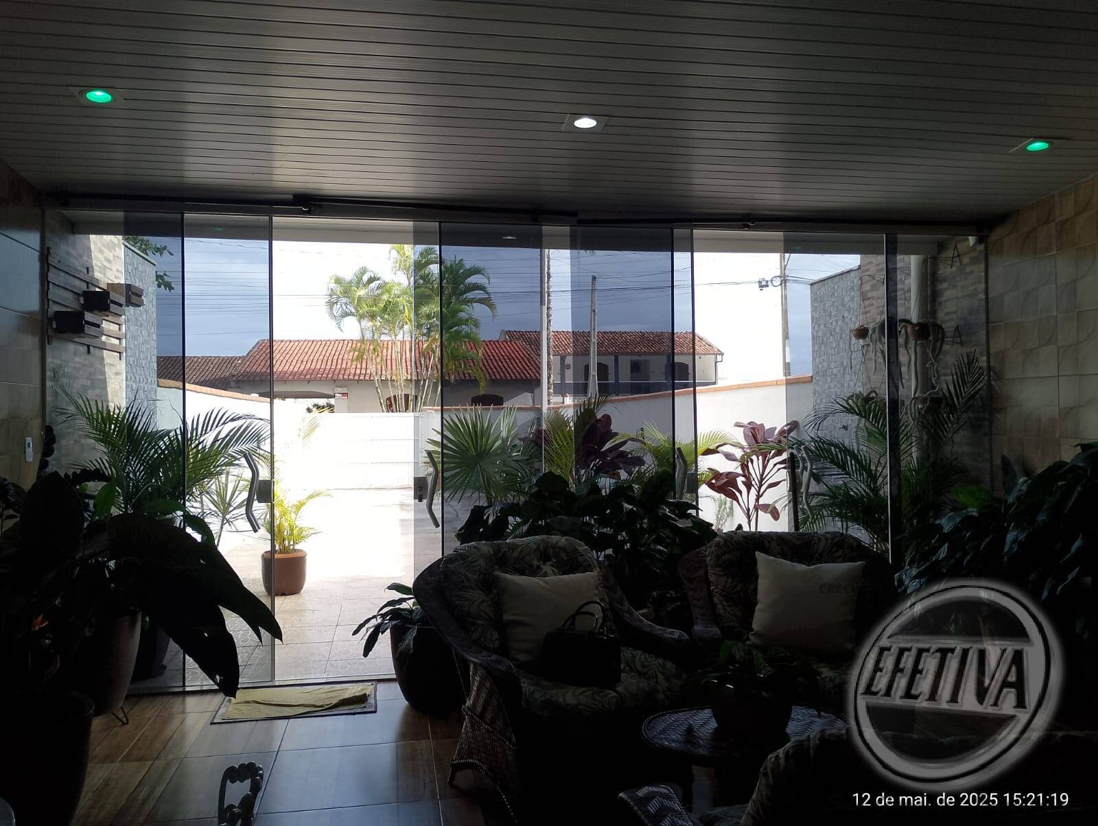Casa à venda com 3 quartos, 220m² - Foto 13