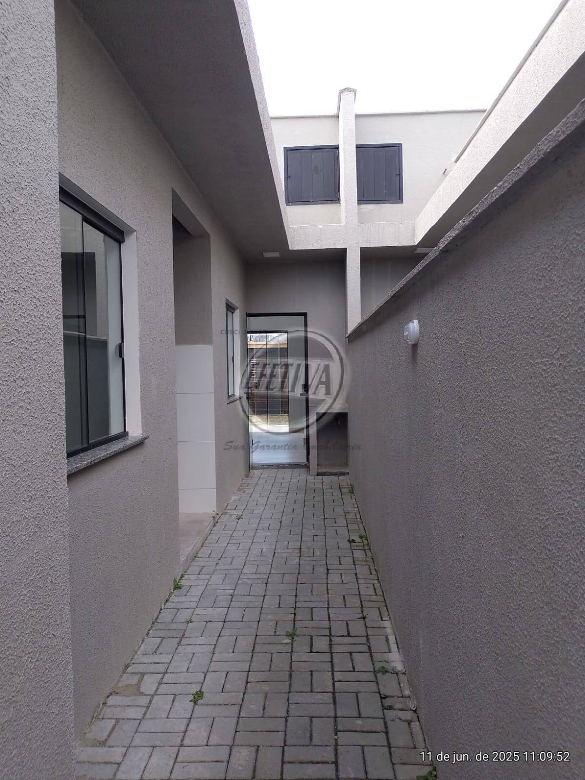 Casa à venda com 3 quartos, 68m² - Foto 35