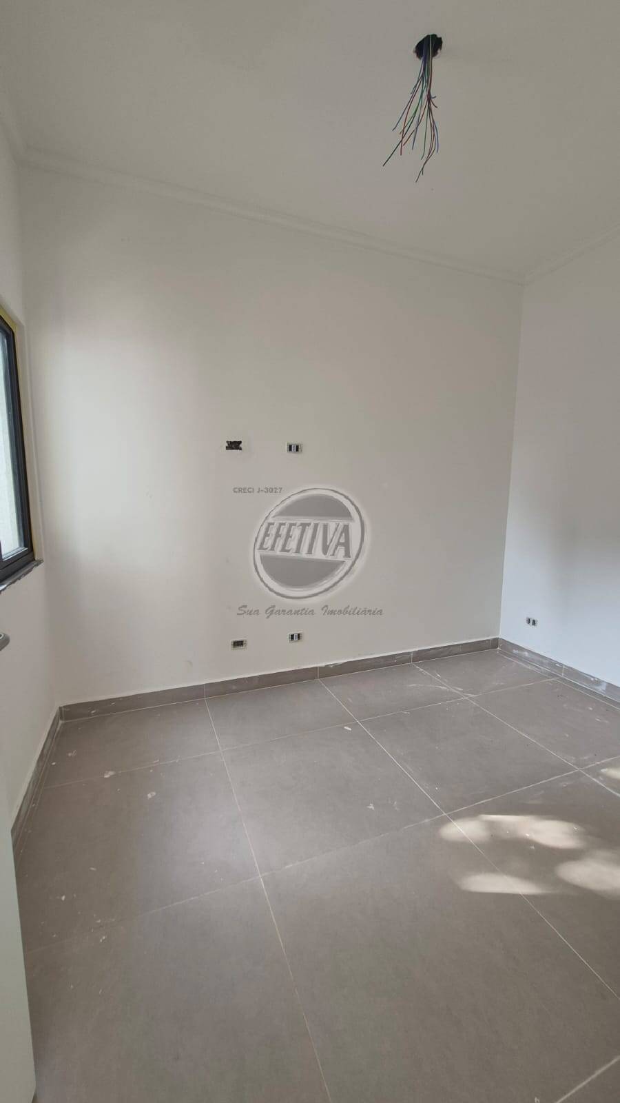 Casa à venda com 2 quartos, 55m² - Foto 13