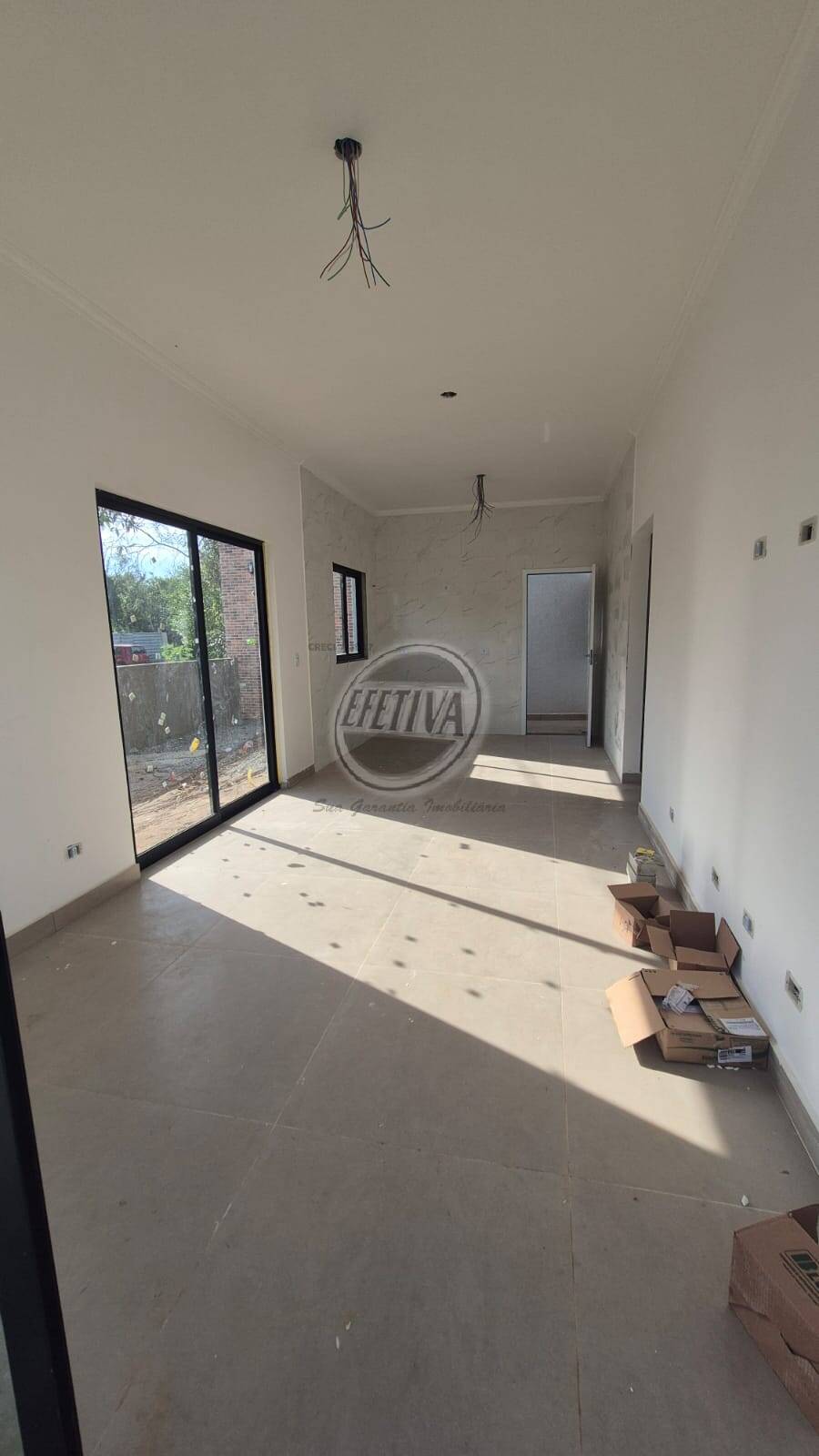 Casa à venda com 2 quartos, 55m² - Foto 8