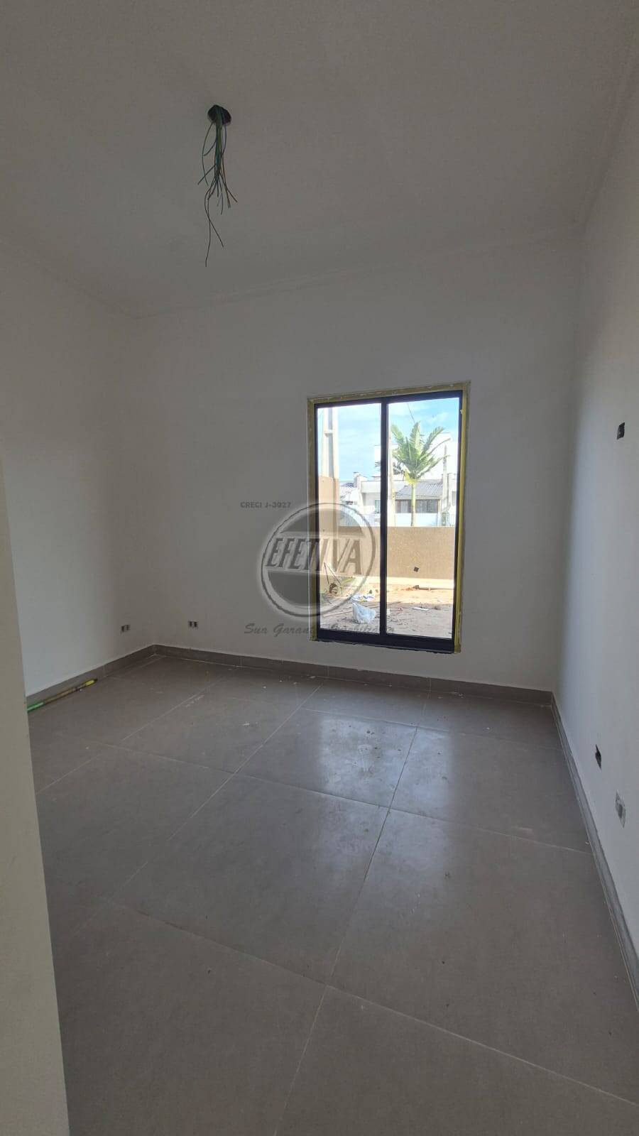 Casa à venda com 2 quartos, 55m² - Foto 15