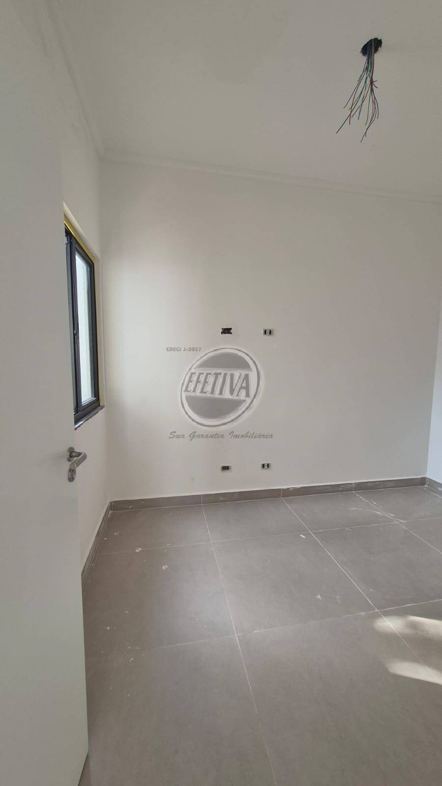 Casa à venda com 2 quartos, 55m² - Foto 14