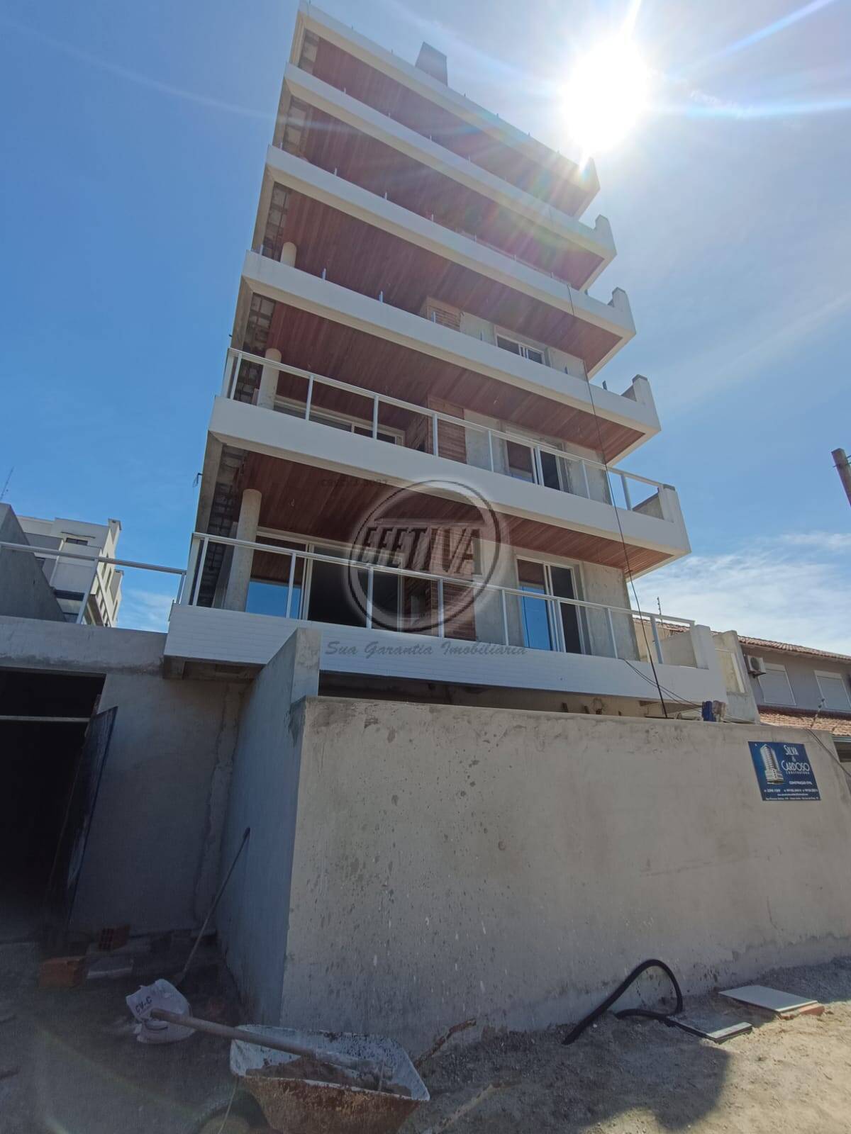 Apartamento à venda com 3 quartos, 170m² - Foto 3
