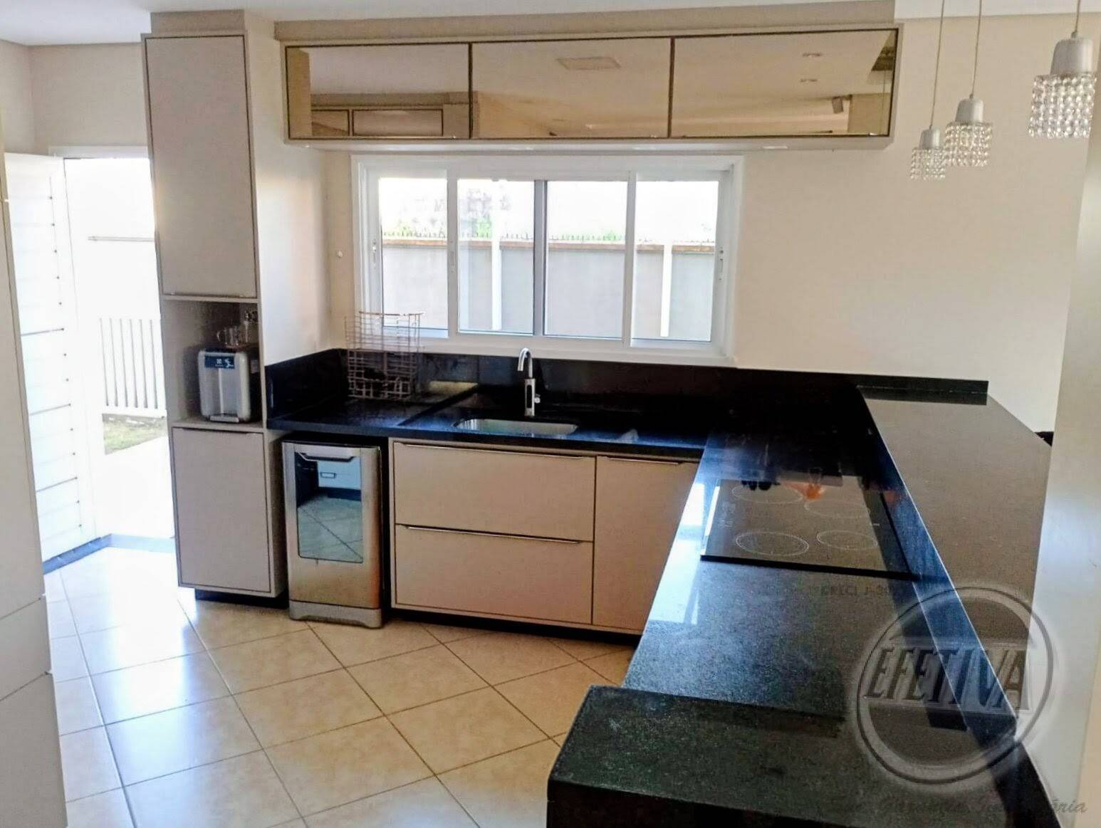 Casa, 4 quartos, 273 m² - Foto 11
