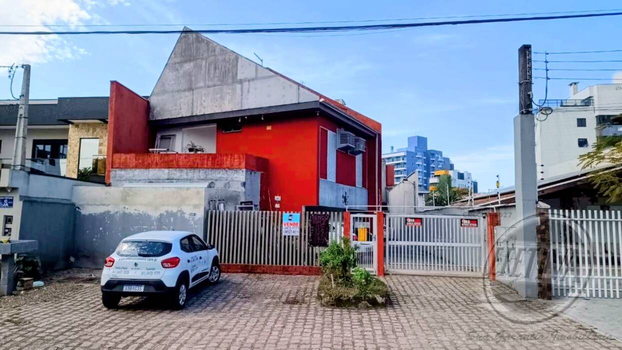 Sobrado, 3 quartos, 117 m² - Foto 1