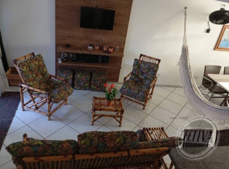 Sobrado para Venda em Matinhos - 9
