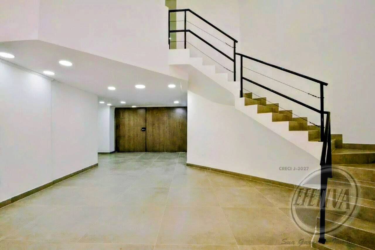 Apartamento para Venda em Curitiba - 61