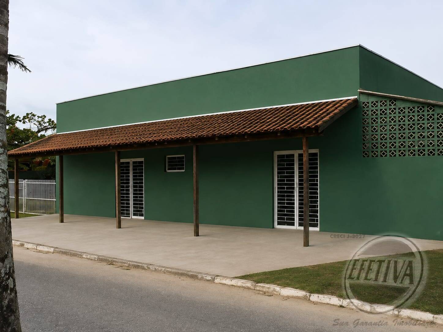 Loja para Venda em Guaratuba - 2