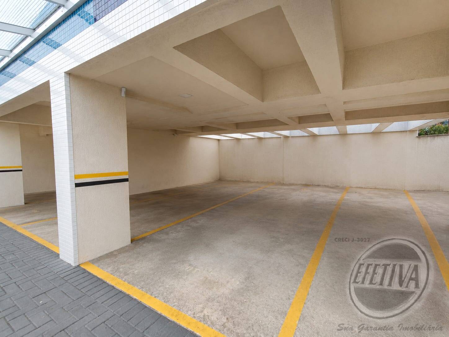 Apartamento para Venda em Guaratuba - 3