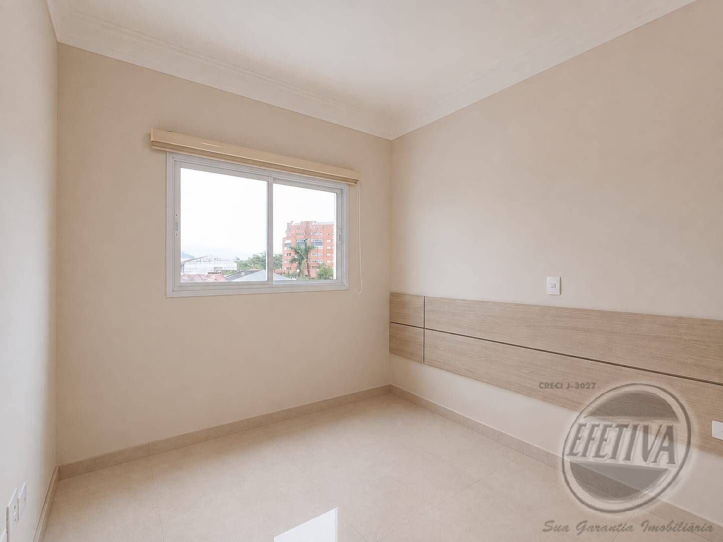 Apartamento para Venda em Guaratuba - 10