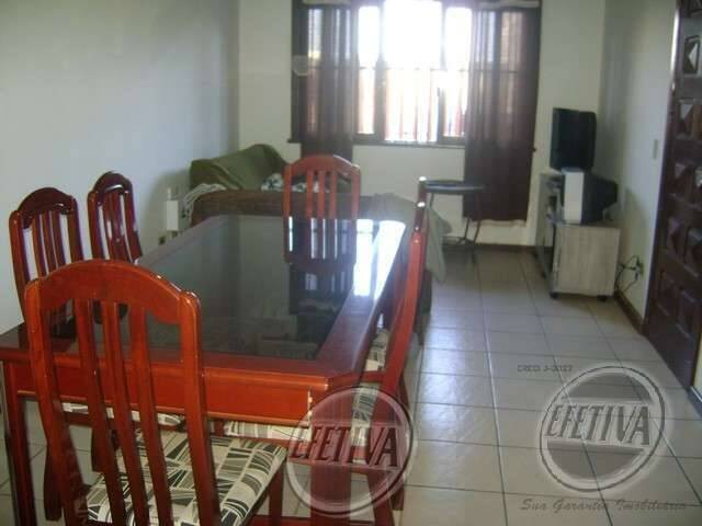 EXCELENTE SOBRADO TRIPLEX