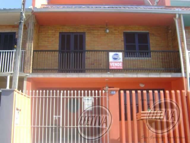 EXCELENTE SOBRADO TRIPLEX