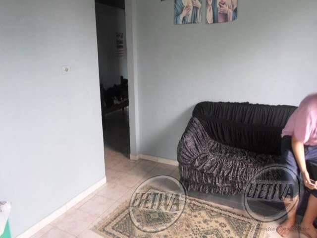 ÓTIMA CASA COM AMPLO TERRENO PARA QUEM QUER RESIDIR EM GUARA