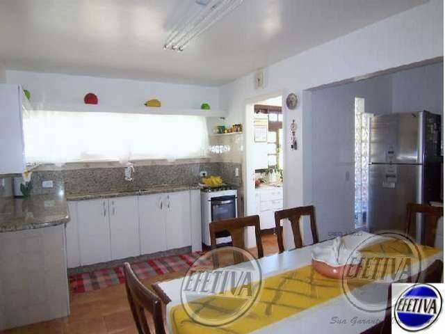 MAGNÍFICA RESIDÊNCIA DUPLEX 400M NA ÁREA NOBRE DE GUARATUBA 